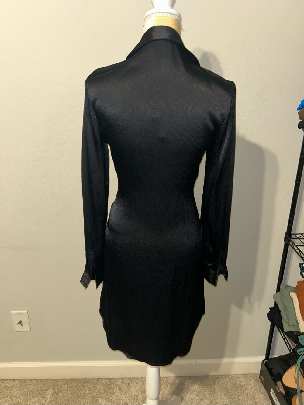 NWT Bobi Black Black Long-Sleeve Satin Shirt Dress with Tie Waist Sz S - Picture 5 of 7